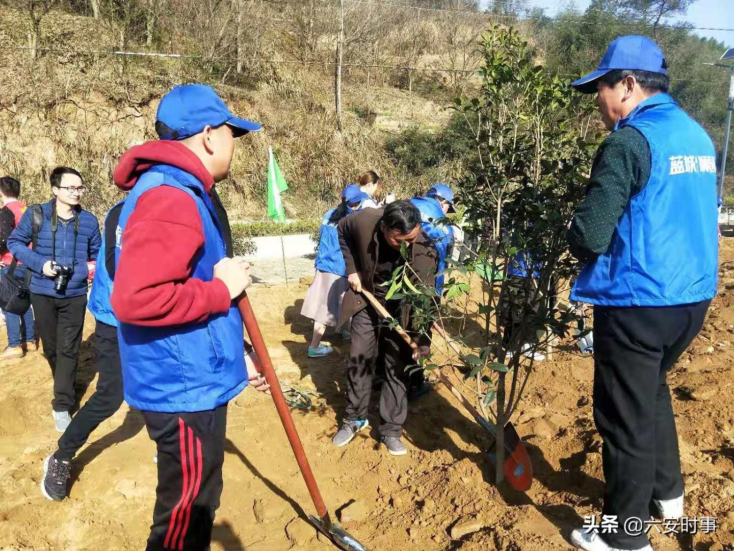 高湾村民委员会交通新闻更新，迈向现代化交通的坚定步伐